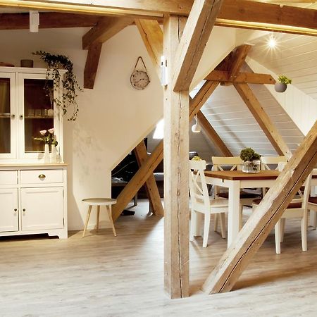 Vaelkommen Stralsund Bilik gambar